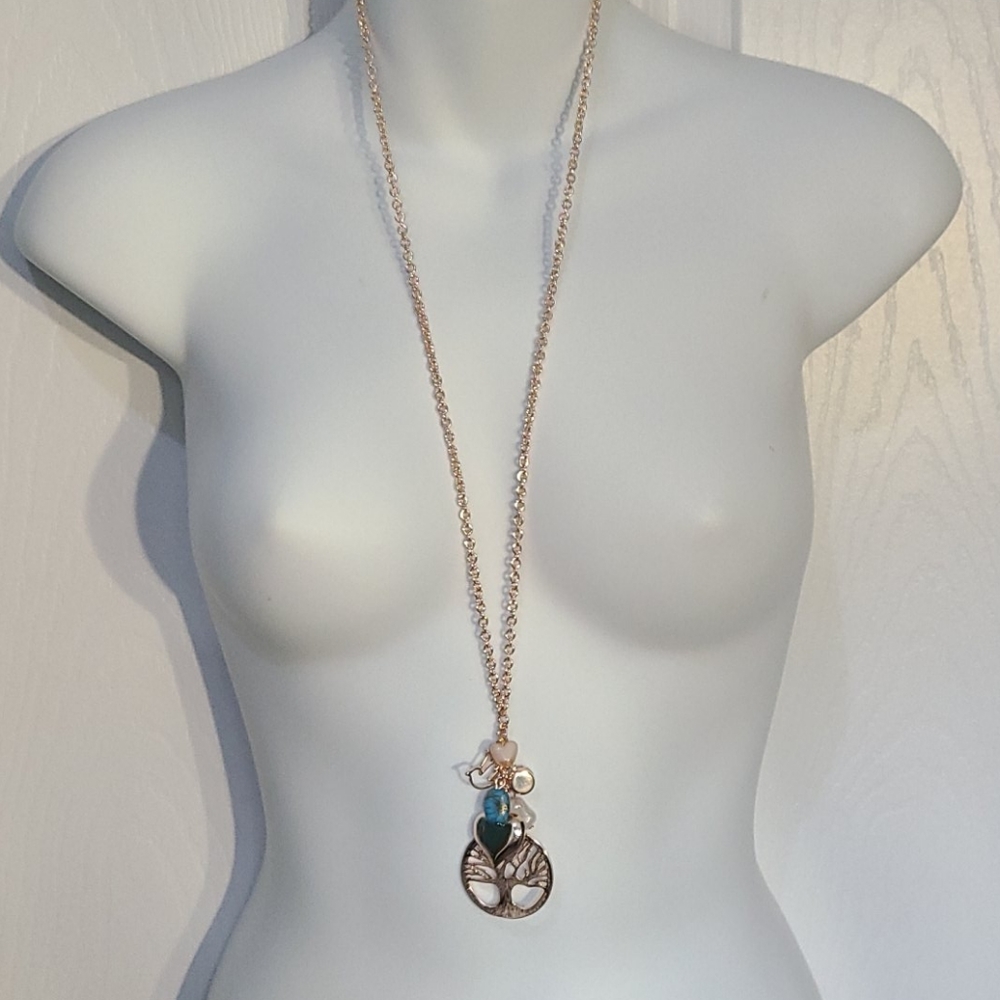 🤑free item with purchase 🤑Kismet Rose Gold Tree Bird Necklace